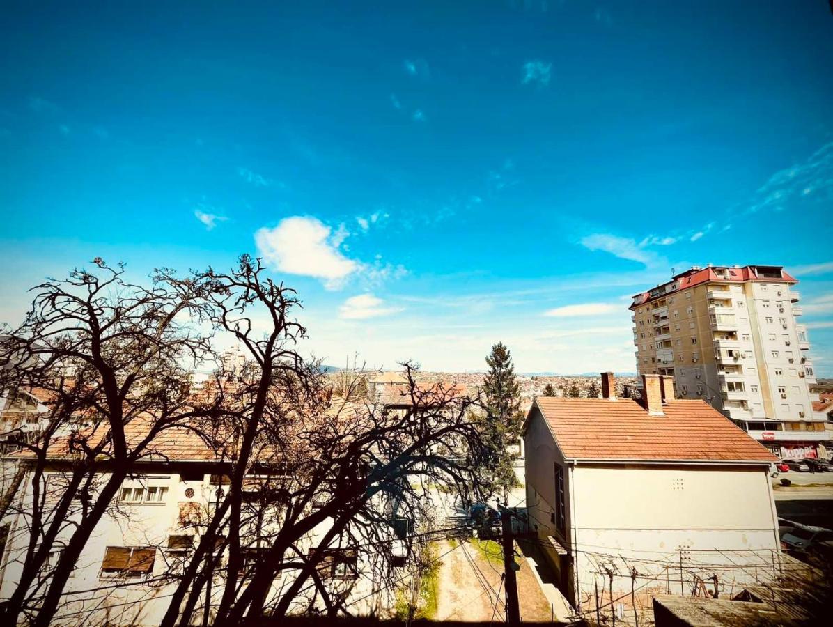 Apartman Nikol Κουμάνοβο Εξωτερικό φωτογραφία